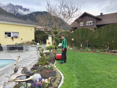 Lori, mobiler Hausmeister, Gartenpflege, Gartenarbeiten, Nüziders, Vorarlberg, rund ums Haus